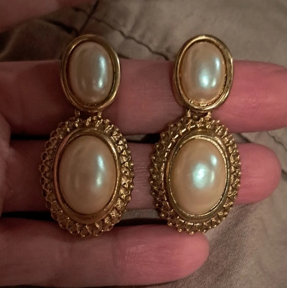 Timeless Vintage Gold Pearl Dangle Designer Earrings